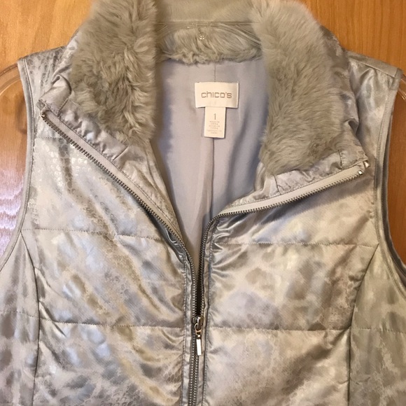 Silver print and fur vest - Picture 2 of 2